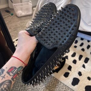 black unif hellraiser flats